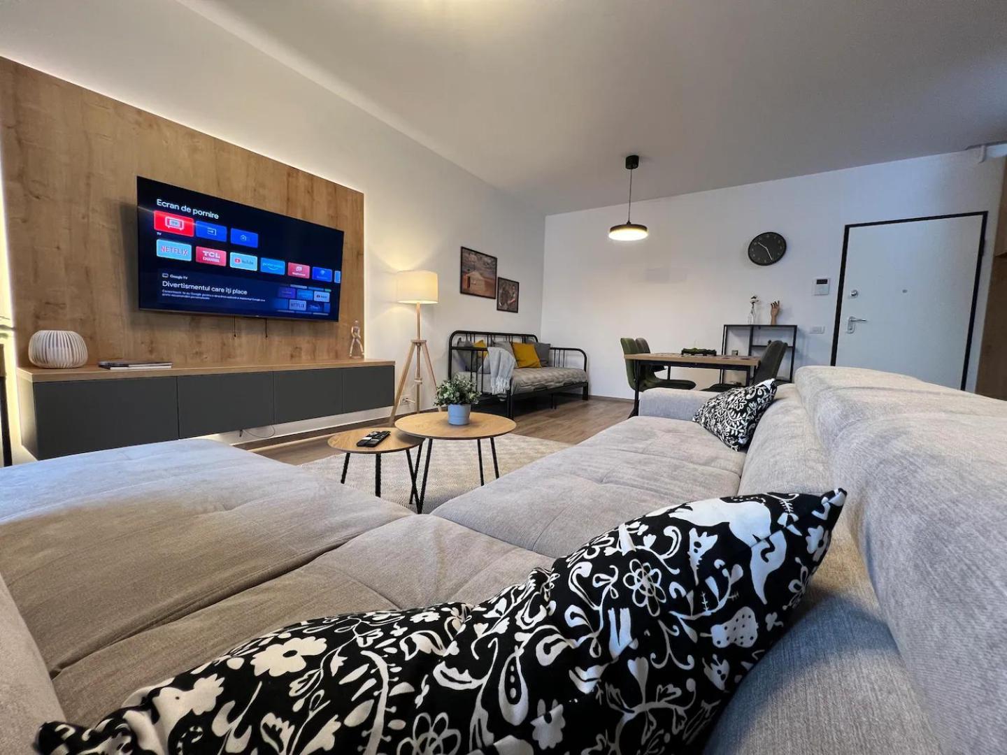 High-Rise Luxury Apartment With Free Parking بوخارست المظهر الخارجي الصورة